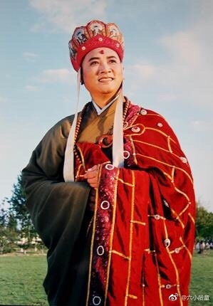 回忆满满！六小龄童晒照为&ldquo;唐僧&rdquo;迟重瑞庆65岁生日